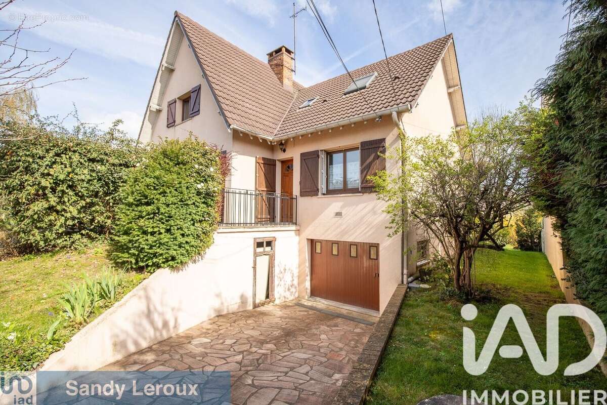Photo 2 - Maison à YERRES