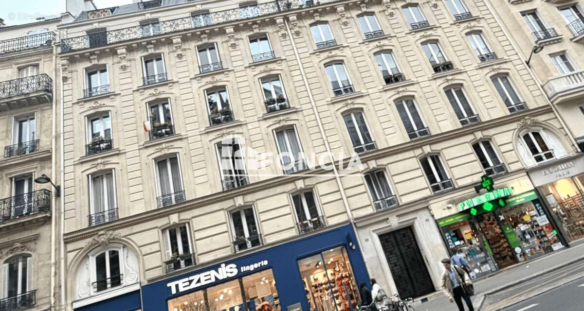 Appartement à PARIS-6E