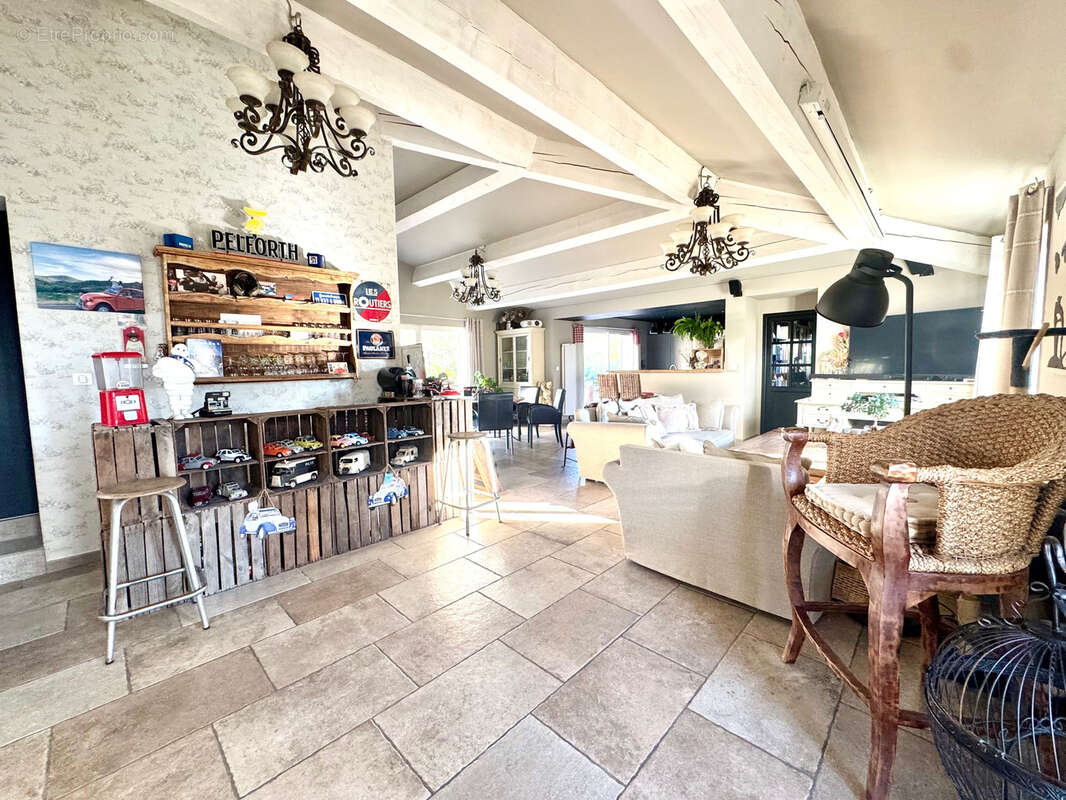Maison à MALAUCENE