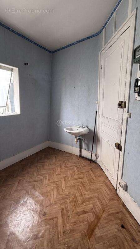 Appartement à PARIS-11E