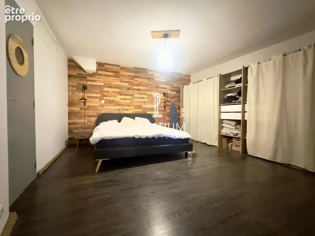À vendre - Appartement T2 lumineux de 47 m² - Centre-ville - photo 7