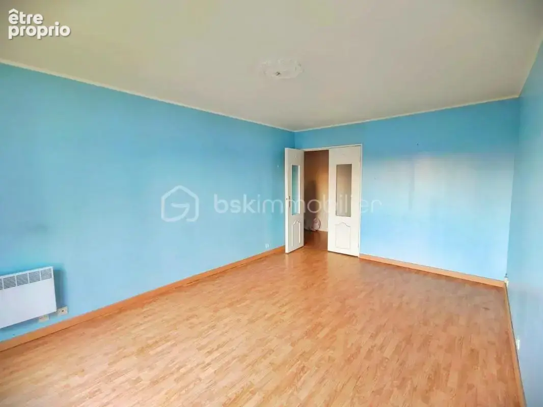 Appartement à LE BOURGET