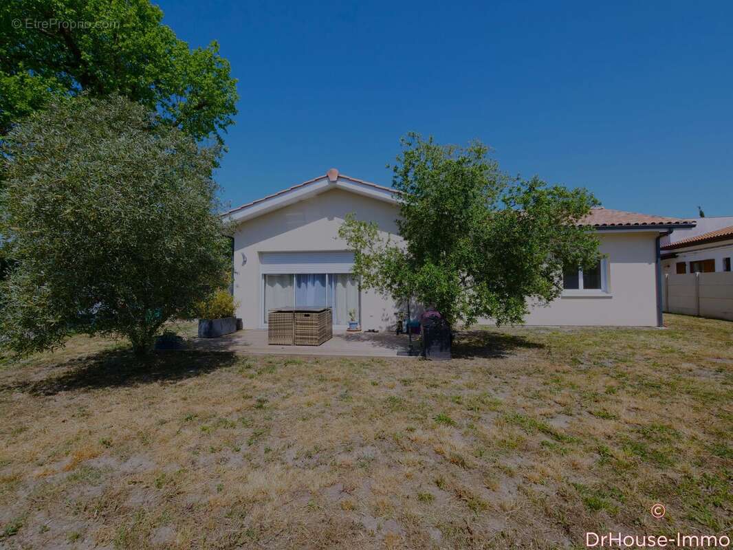 Maison 98 m² à Cissac-Medoc  - photo 5