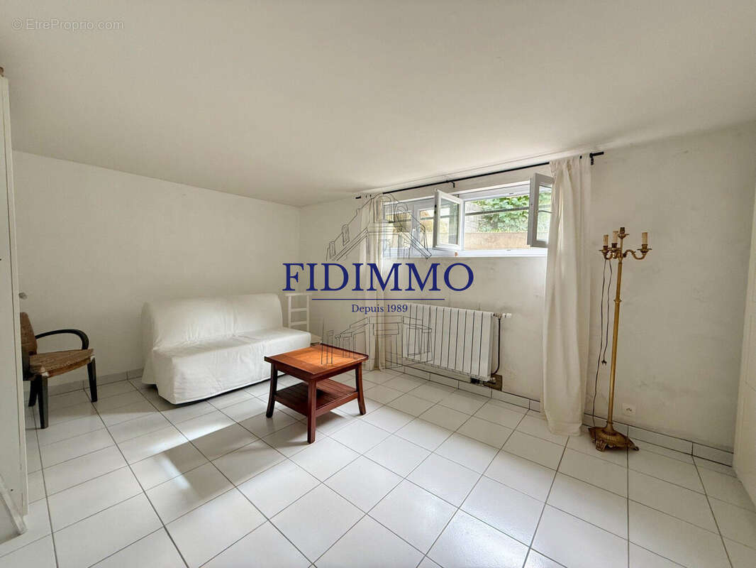 Maison à CHENNEVIERES-SUR-MARNE