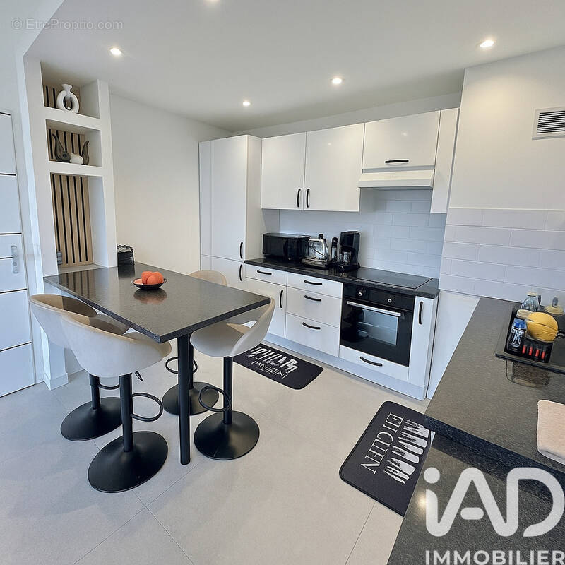 Photo 1 - Appartement à COGOLIN