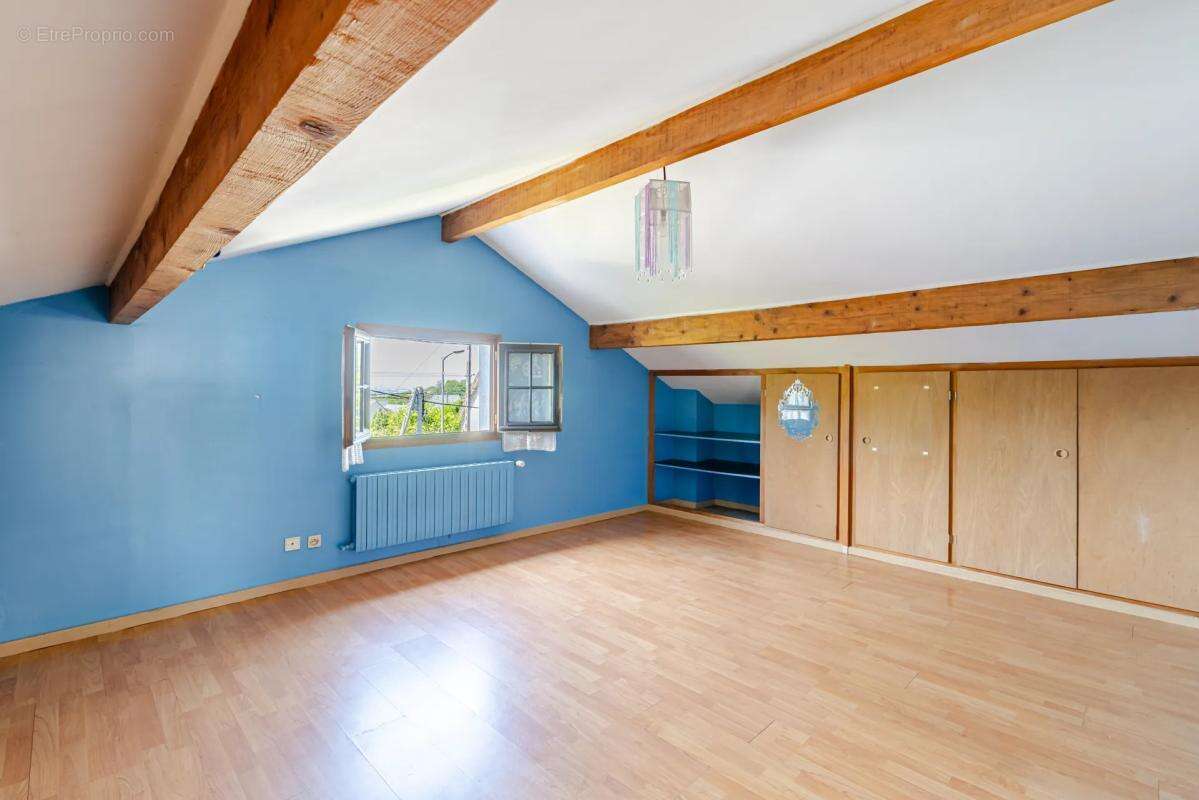 Maison à CLICHY-SOUS-BOIS
