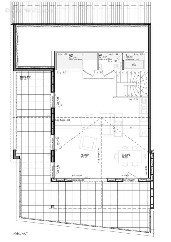 Appartement à LA TOUR-DE-SALVAGNY