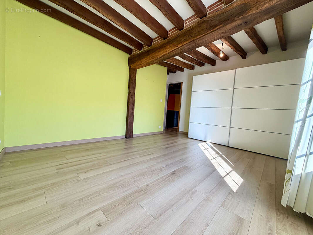 Maison à BRETEUIL
