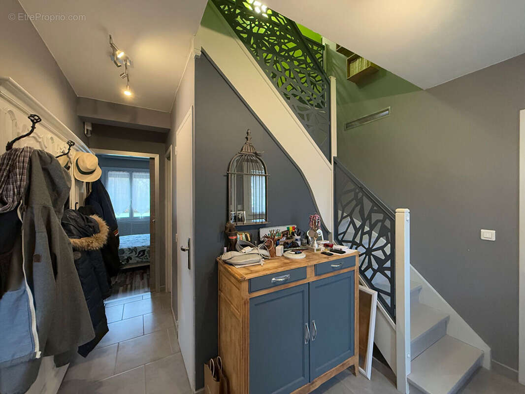 Maison à SAINT-DOULCHARD