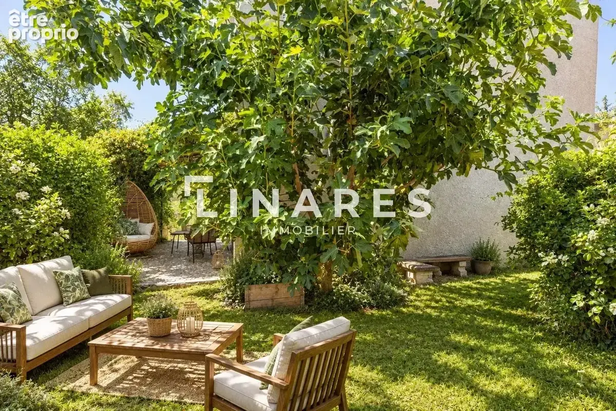 LA QUIÉTUDE - Villa T6 de 106m² - Garage de 15m² - Jardin de 250m² - 13190 ALLAUCH - photo 4