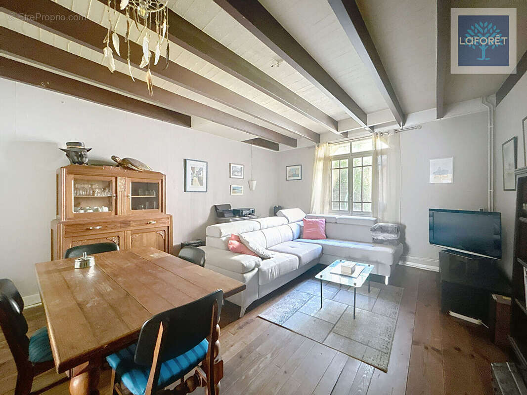 Appartement à CAVIGNAC