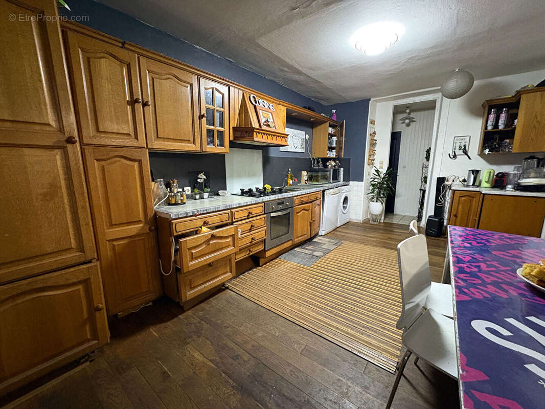 Maison à SAINTE-HONORINE-LA-CHARDONNE