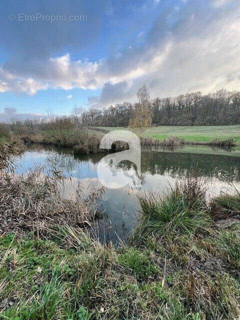 Terrain à SOISSONS