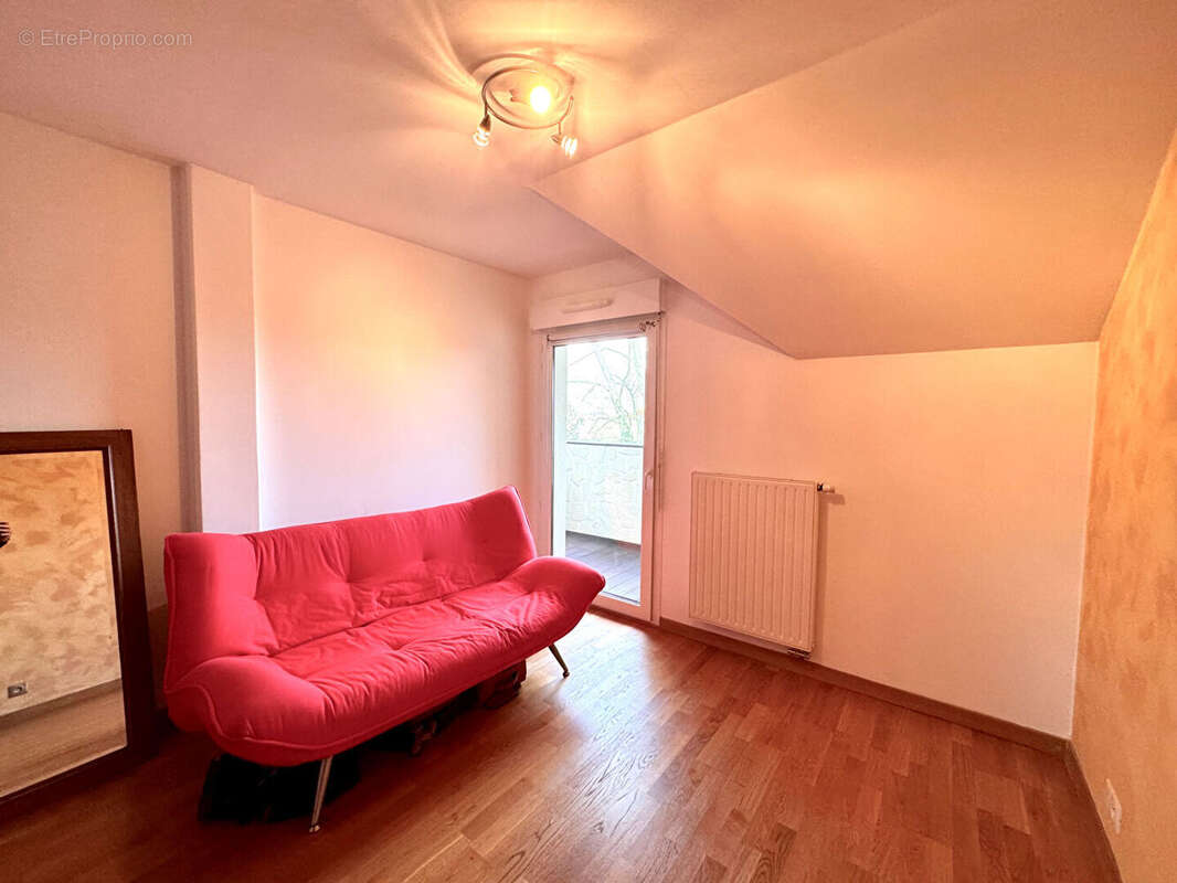 Appartement à VALLEIRY