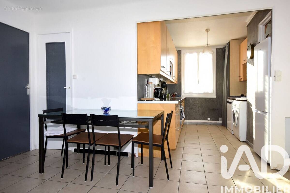 Photo 1 - Appartement à VENISSIEUX