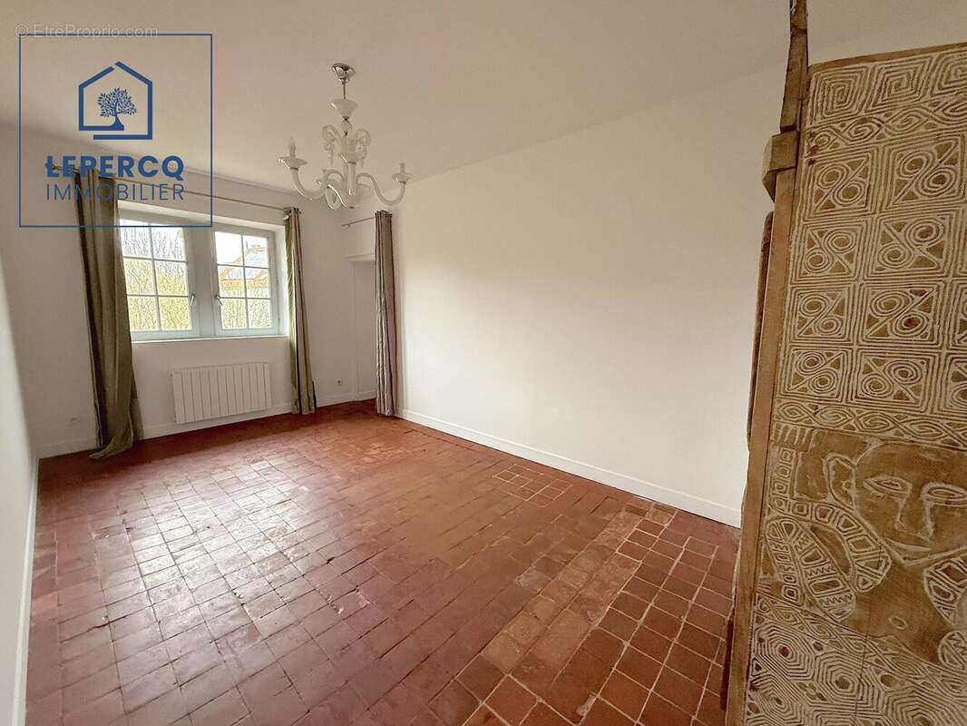 Appartement à CREPY-EN-VALOIS