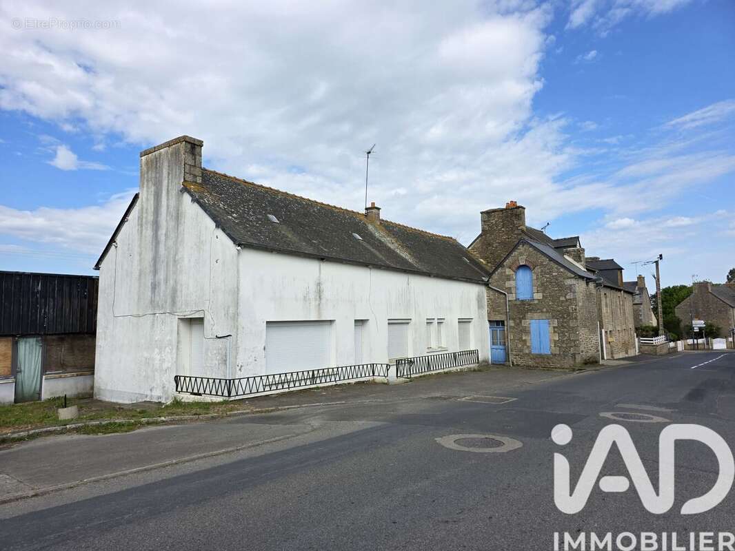 Maison 106 m² à Saint-Glen  - photo 2