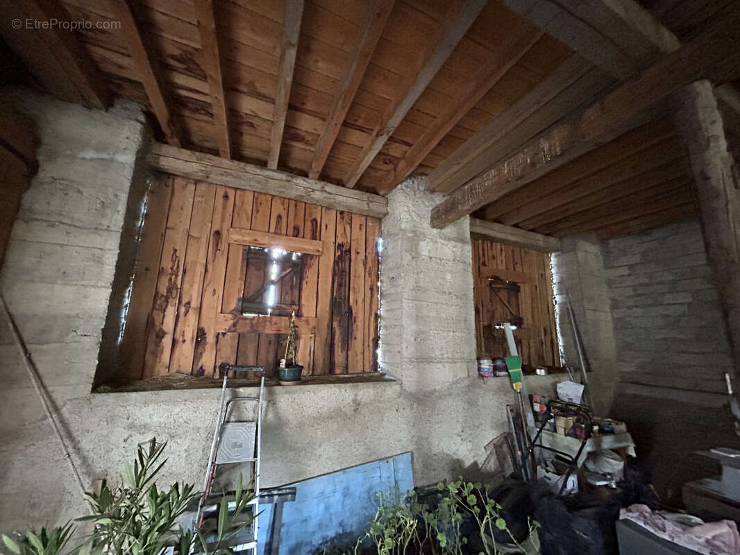 Maison à LA LECHERE