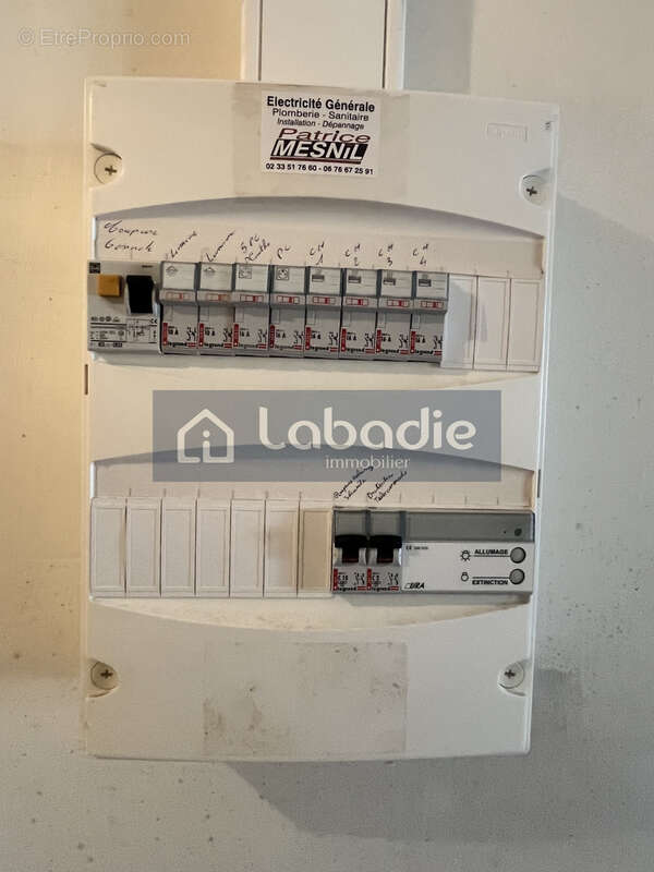 Maison à VILLEDIEU-LES-POELES