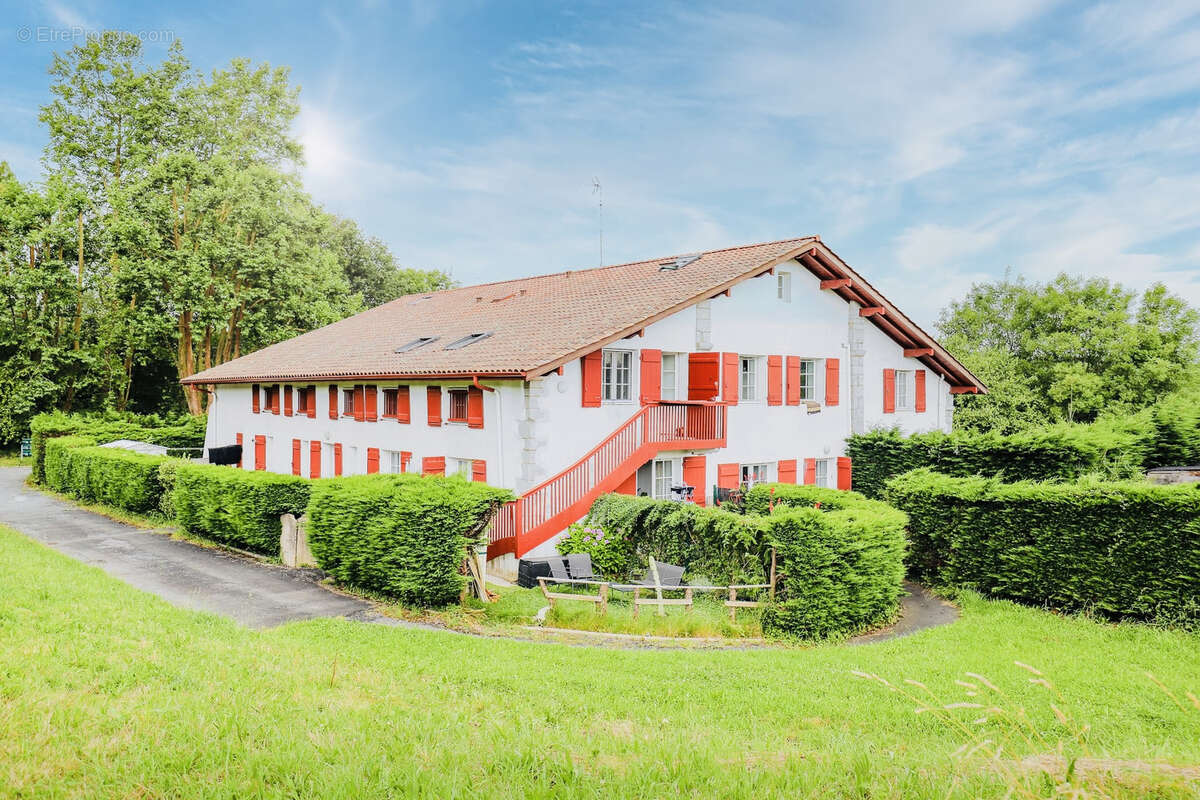 Appartement à URRUGNE