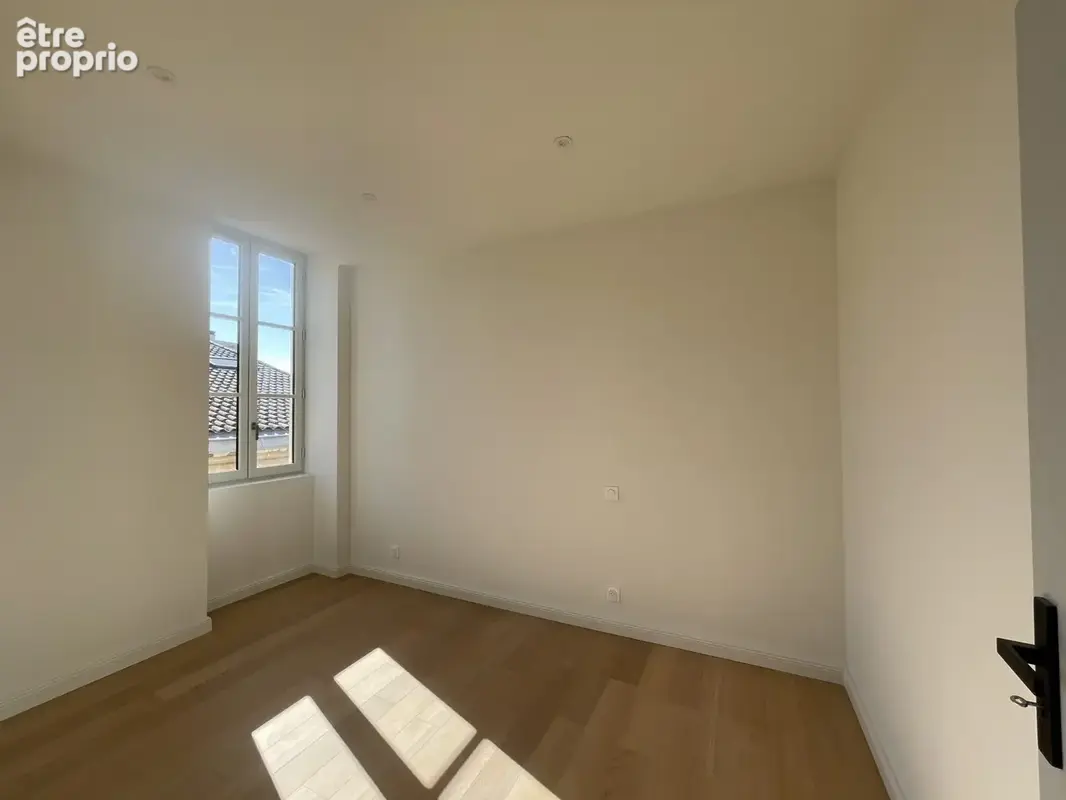 Appartement 2 pièces 47 m² à vendre à Bordeaux (33000) - photo 4