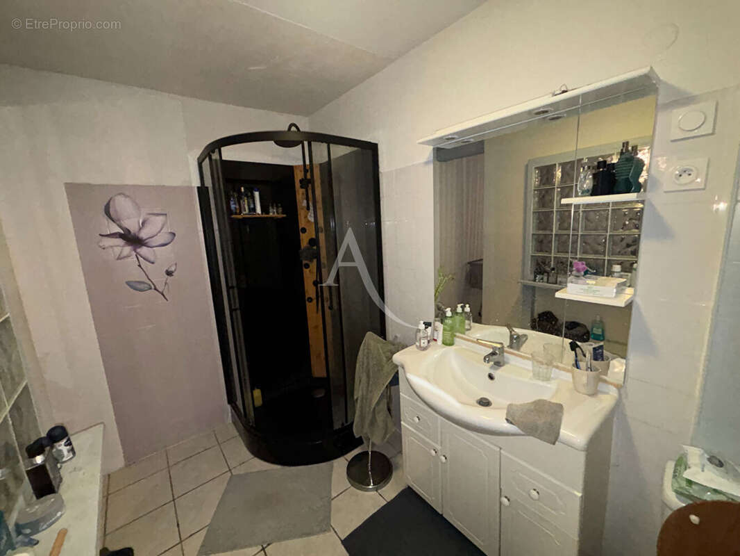 Appartement à PENNAUTIER