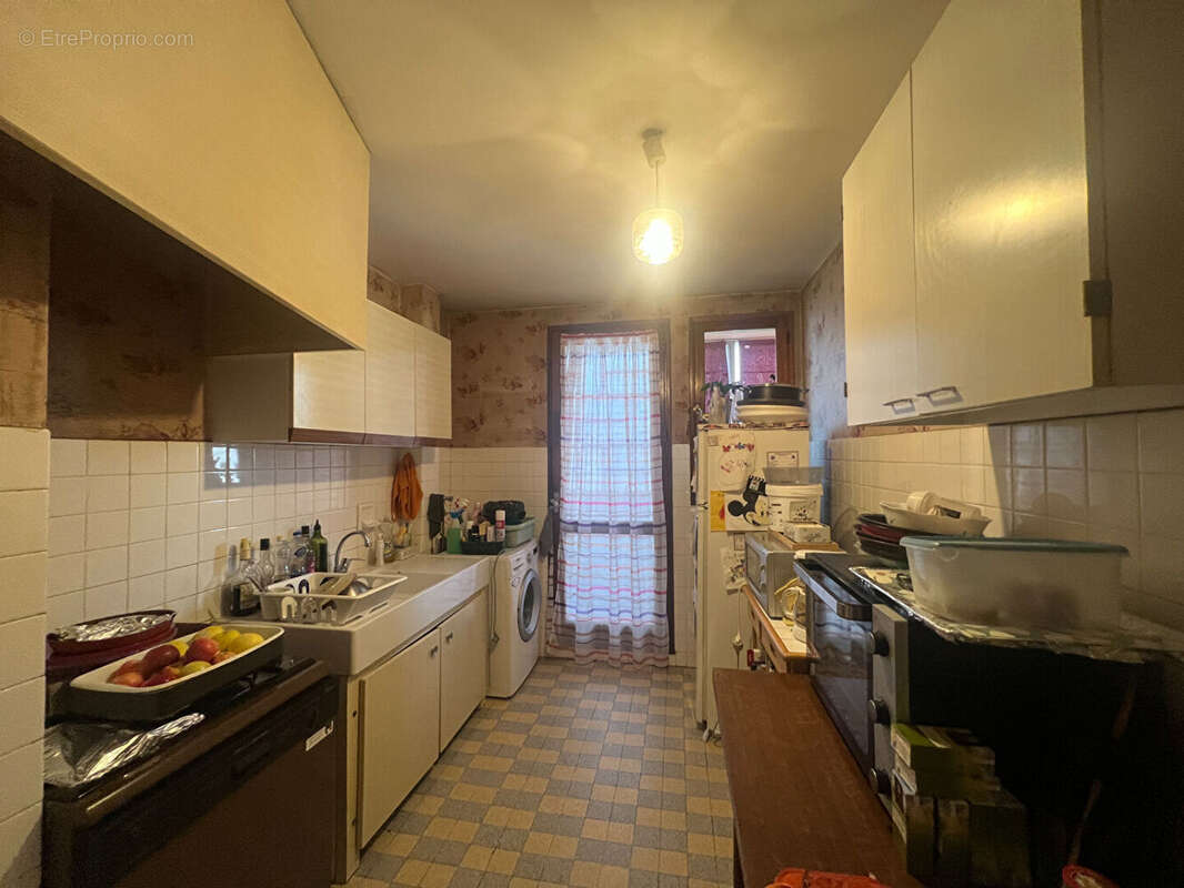 Appartement à MARSEILLE-13E
