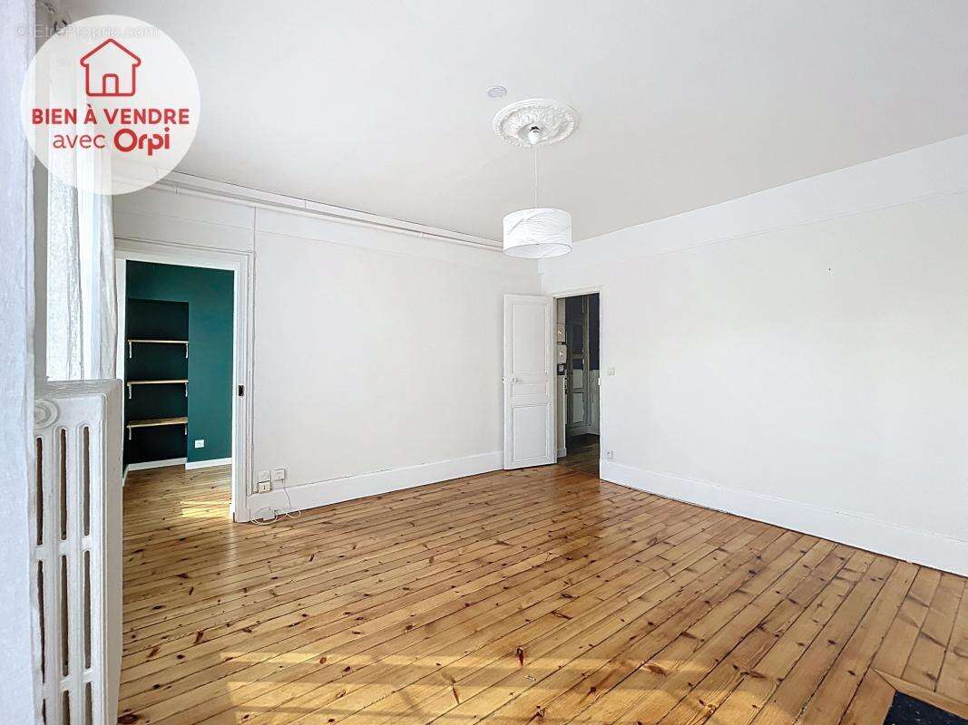 Appartement à MEULAN