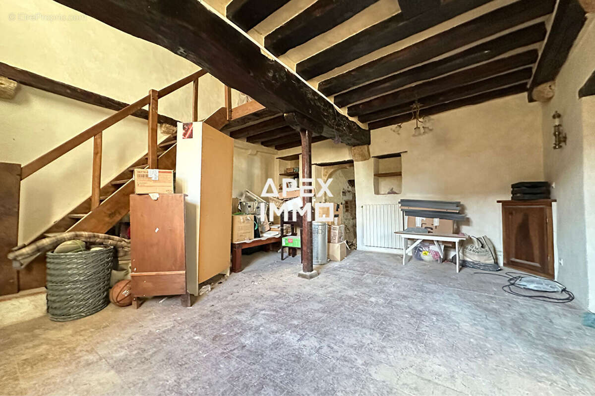 Maison à GUILLY