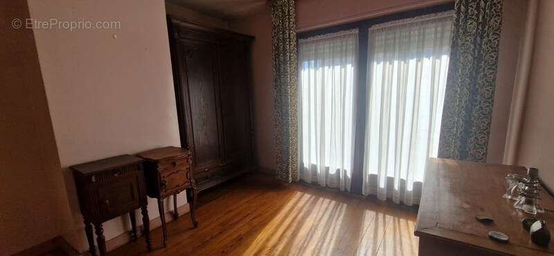 Maison à MONGUILHEM