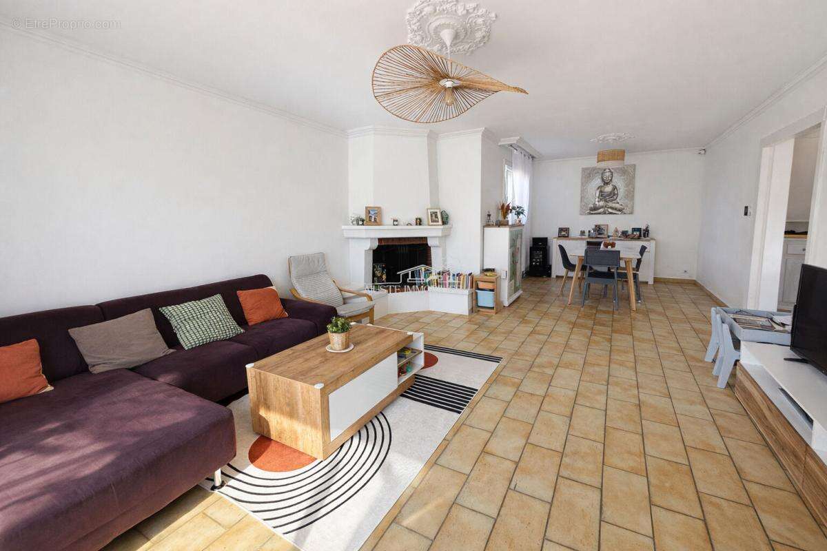 Maison Marignane 5 pièces 148 m2 - photo 2