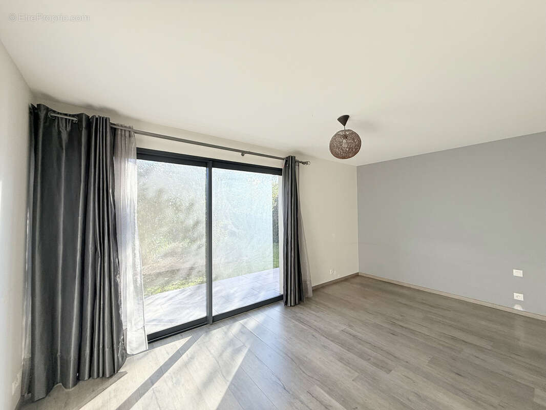 Maison à FONTENILLES