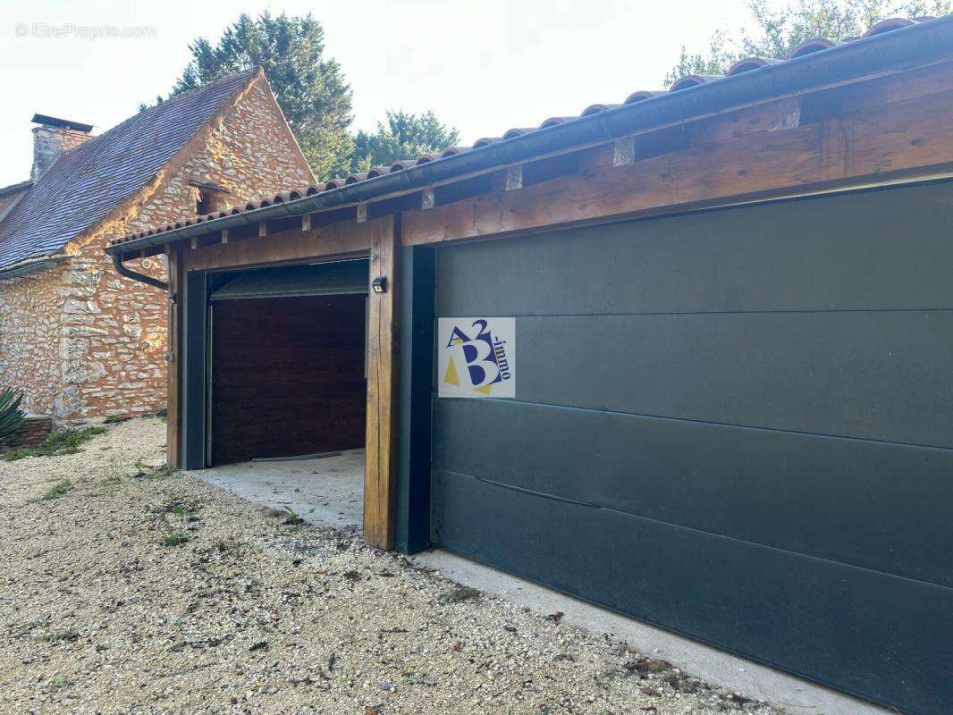 Maison à SAVIGNAC-LES-EGLISES