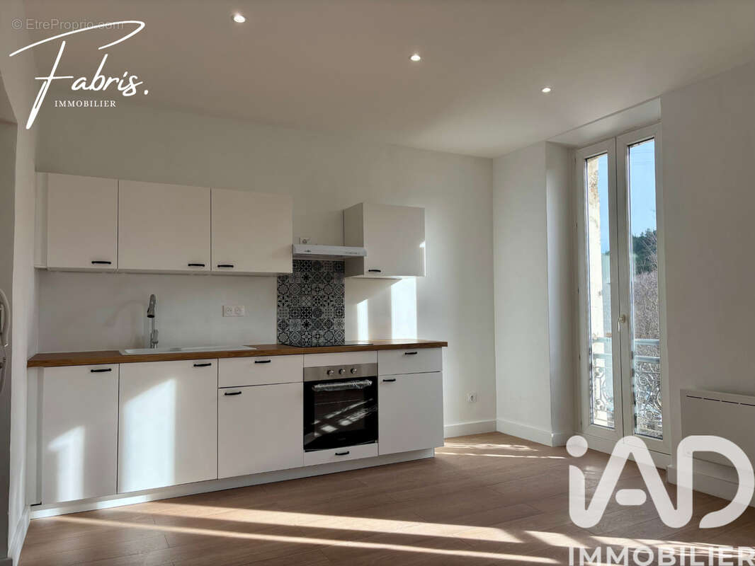 Photo 3 - Appartement à ROQUEVAIRE