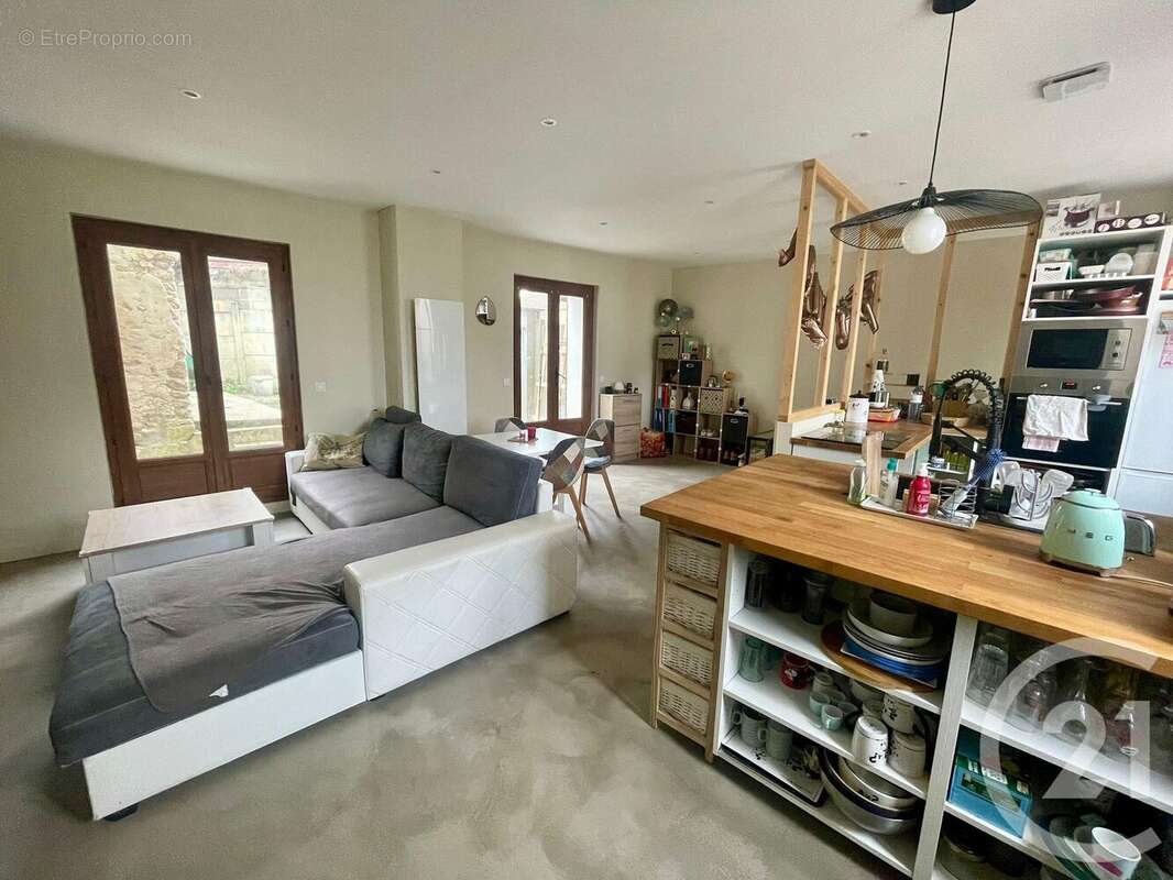 Maison à NANTOUILLET