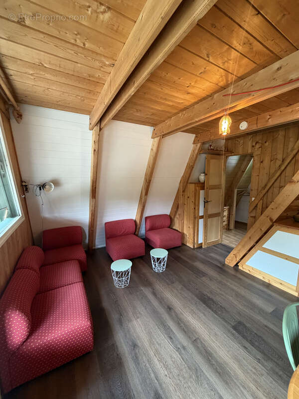 Maison à LAVEISSIERE