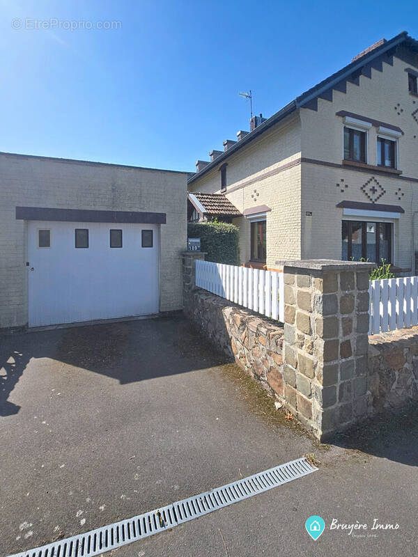 Maison à HAUTMONT