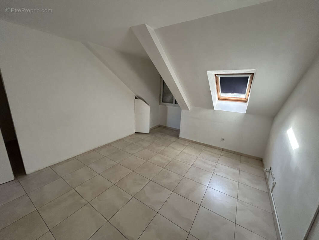 Appartement à CLAYE-SOUILLY
