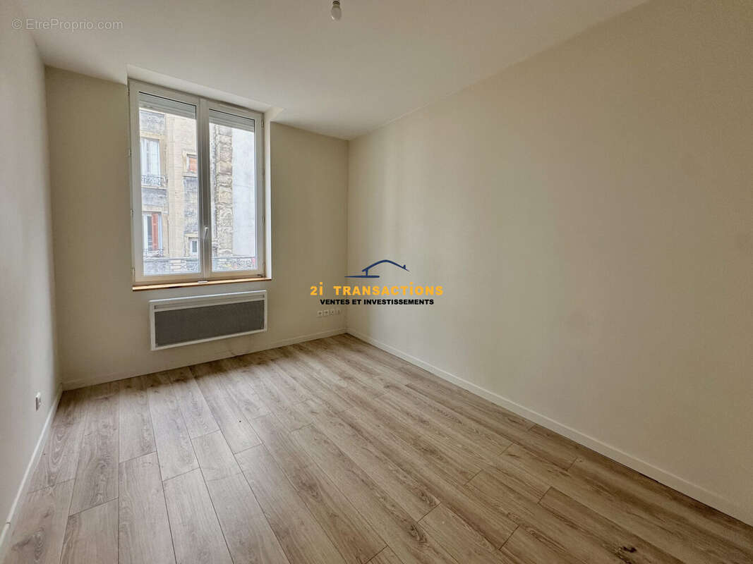 Appartement à SAINT-ETIENNE