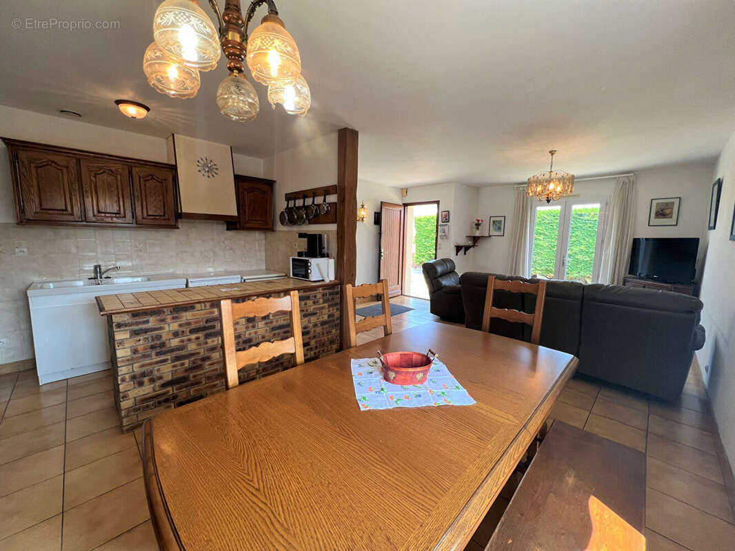 Maison à SAINT-HILAIRE-DE-RIEZ