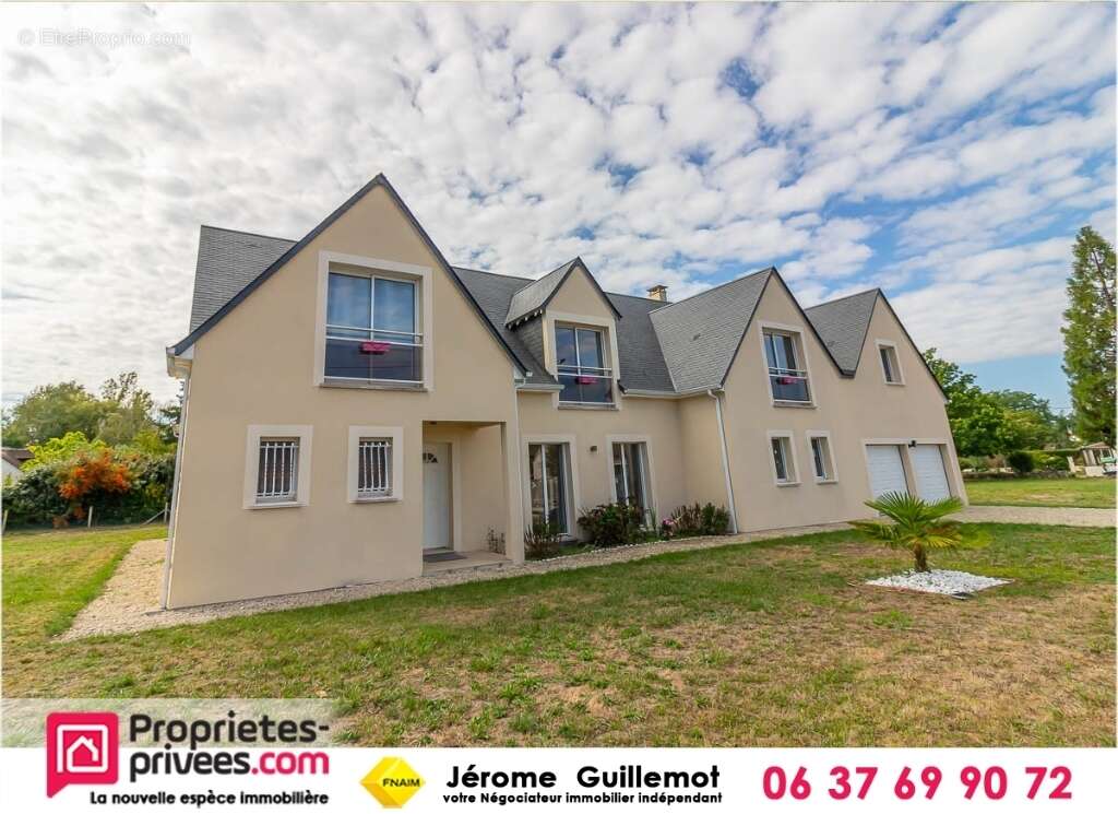 Maison à SELLES-SAINT-DENIS