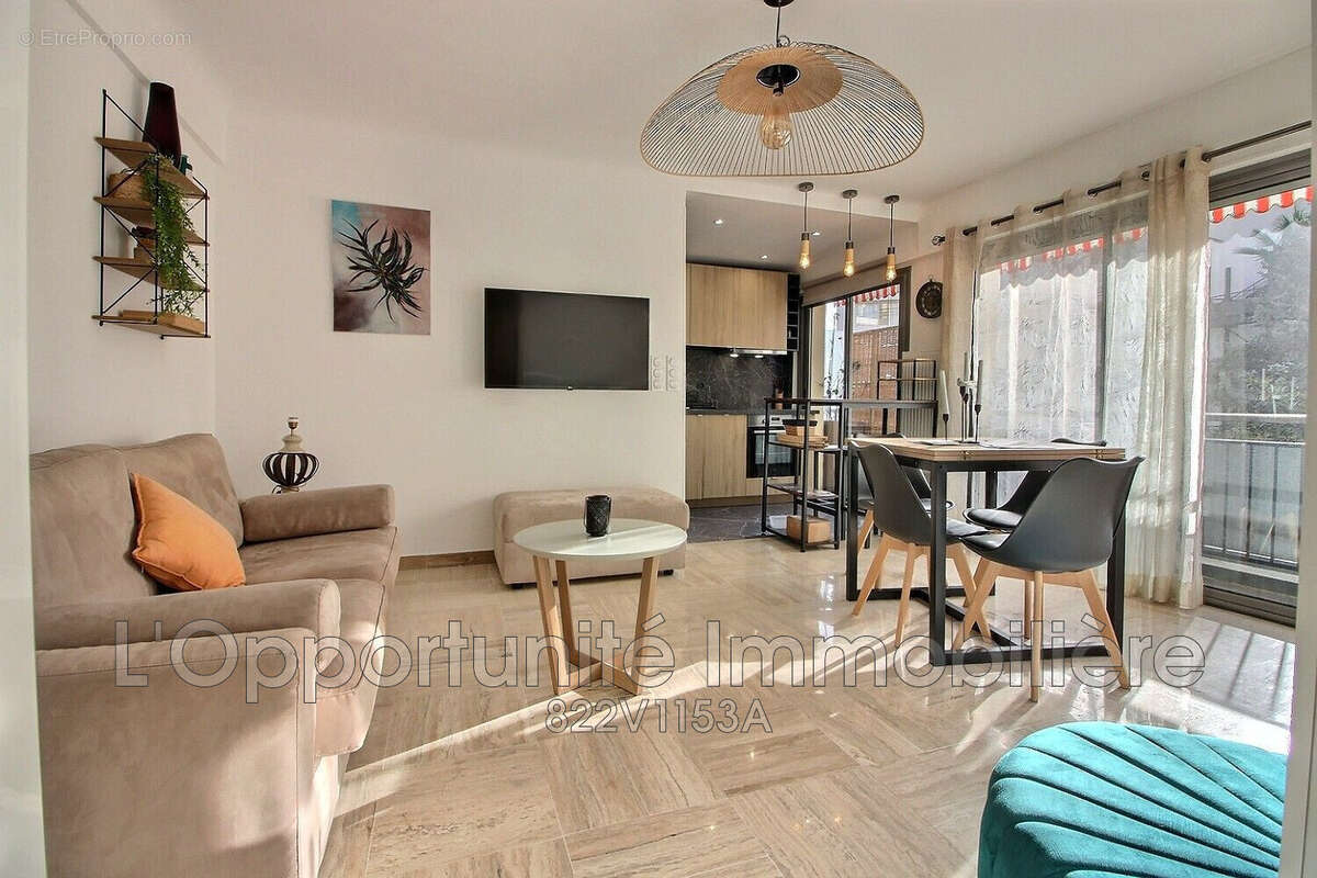 Appartement à LE CANNET