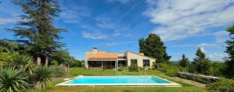 Maison à RIBERAC