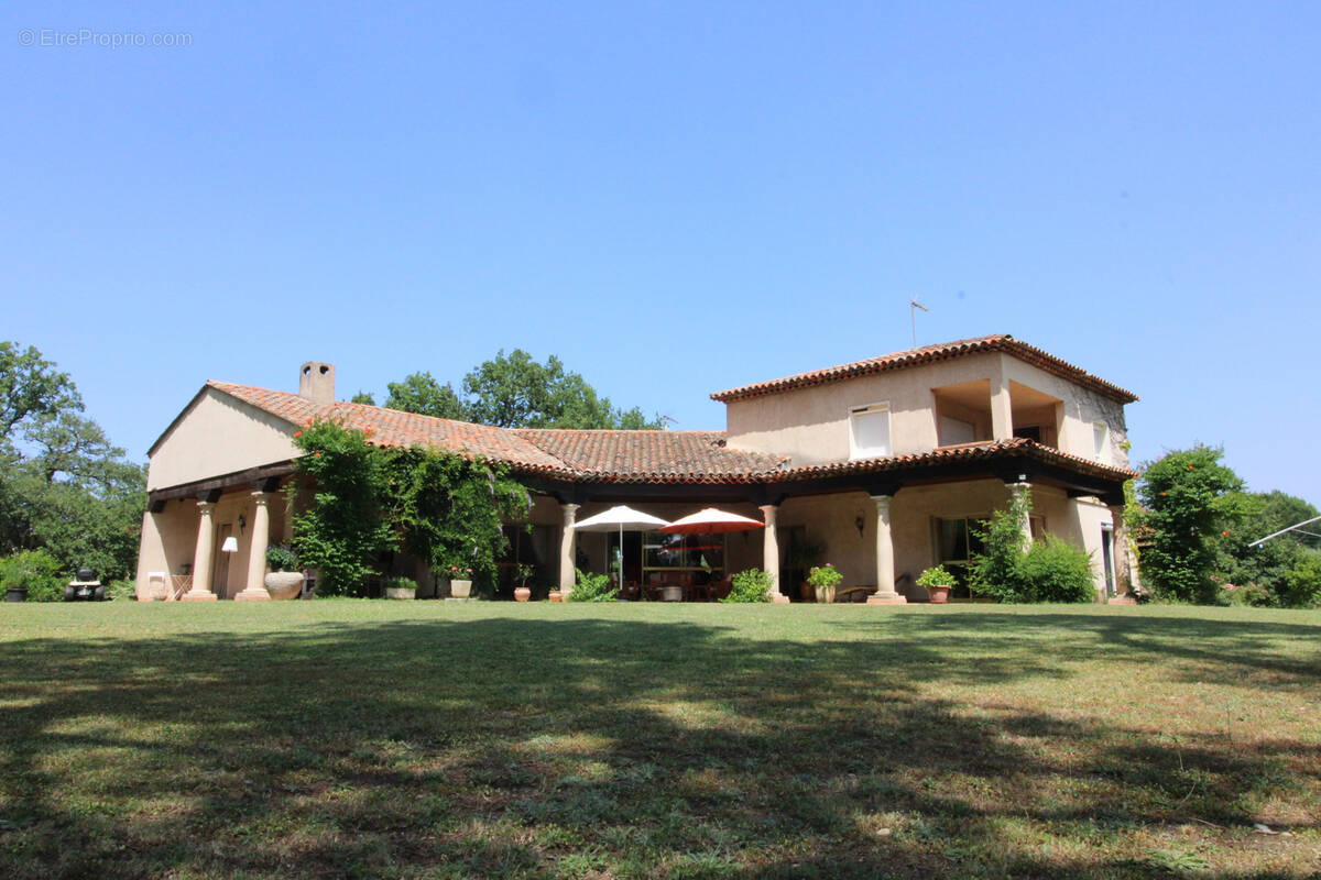 Maison à RIBAUTE-LES-TAVERNES