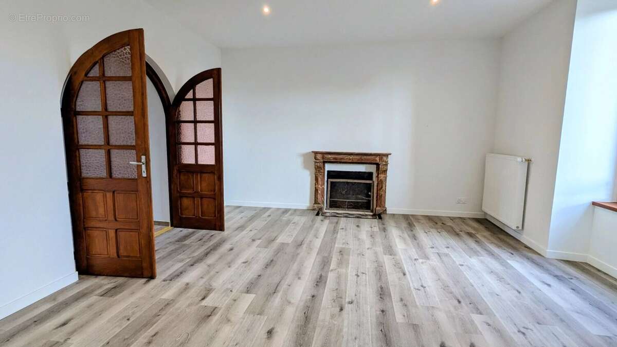 Maison à SAINT-COULITZ