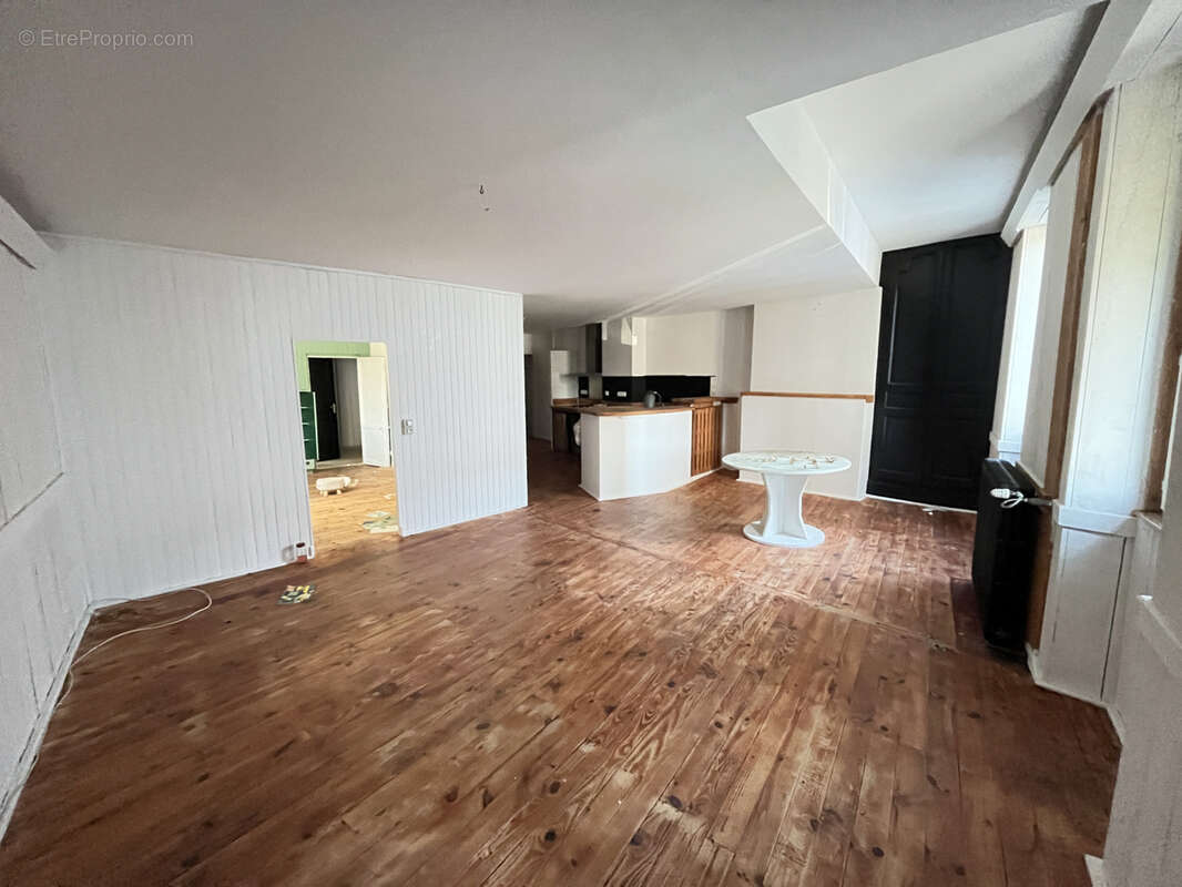Appartement à CASTELJALOUX