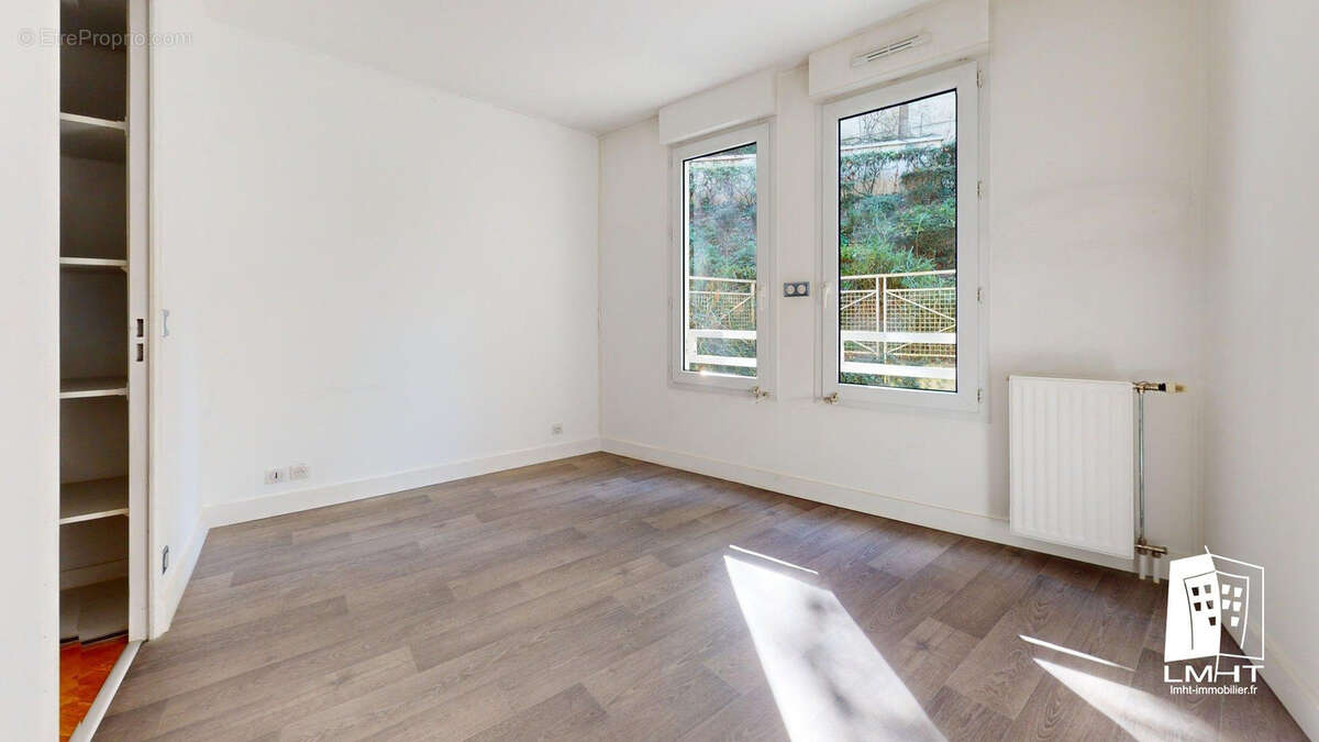 Appartement à SEVRES