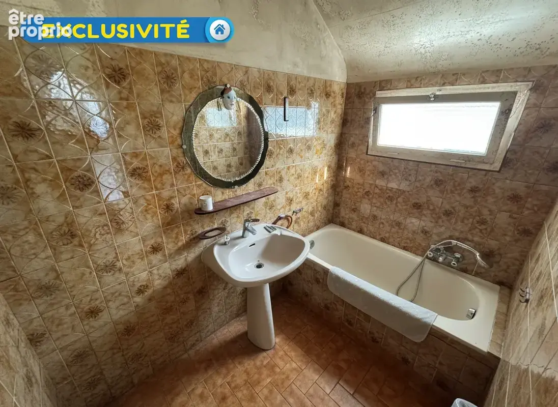 EXCLUSIVITE ! Fermette à rénover d'environ 77 m2 avec combles aménageables à Vitry-aux-Loges. - photo 5