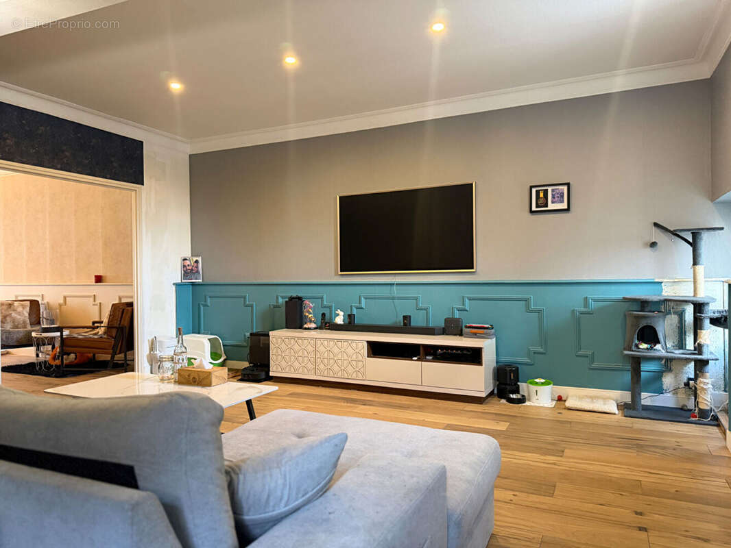 Appartement à SAMPANS