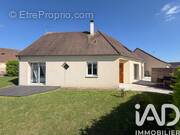 Photo 1 - Maison à CHERRE